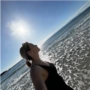 Madrelingua inglese offre ripetizioni,aiuto compiti,preparazione esami, conversation per adulti,ragazzi e bambini